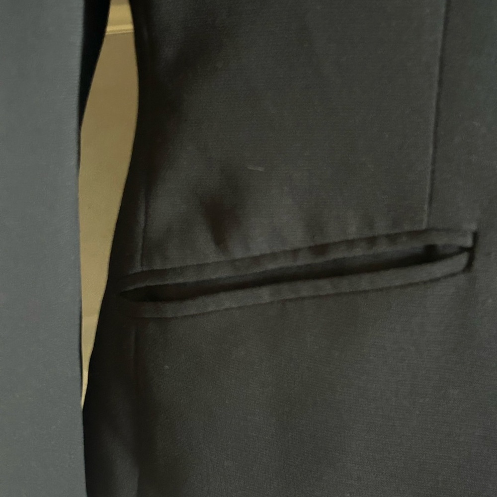 Blazer - Picture 6 of 9